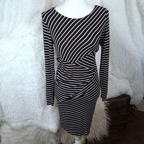 MOTHERHOOD MATERNITY BLACK & WHITE STRIPE DRESS SZ.S EUC - Picture 2 of 9
